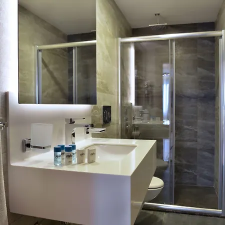 מלון Nish Palace Exlusive