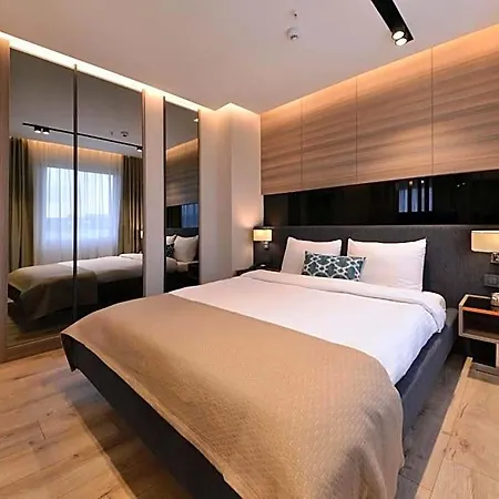 Nish Palace Exlusive Hotel 4*