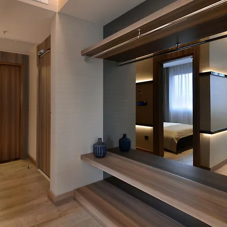 Nish Palace Exlusive Otel