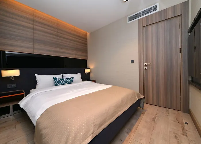 Ξενοδοχείο Nish Palace Exlusive