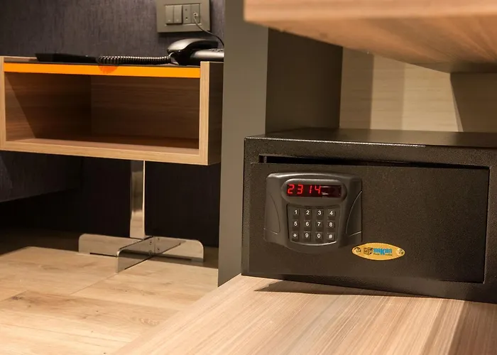 Nish Palace Exlusive