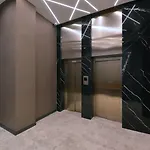 نيش بالاس إكسيكلوزيف سويتس 4*