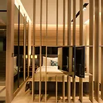 Отель Nish Palace Exlusive