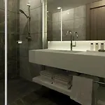 Отель Nish Palace Exlusive 4*