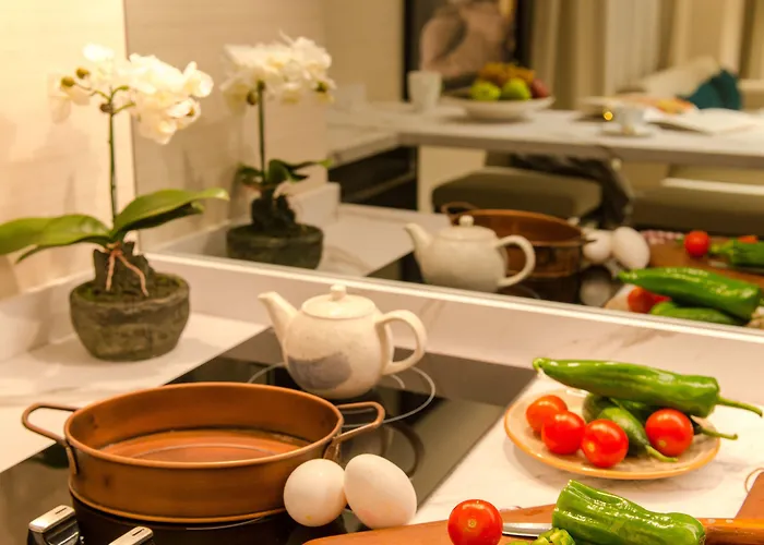 نيش بالاس إكسيكلوزيف سويتس 4*